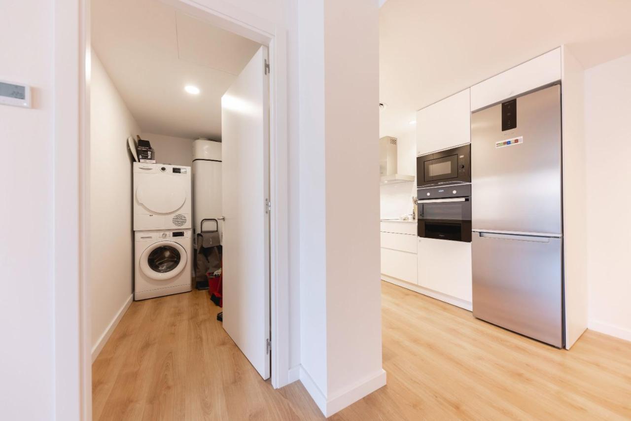 Bravissimo Falco, 3 Bedrooms And Balcony Херона Екстериор снимка